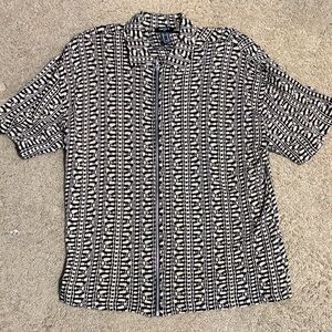 Men's Black and Tan Patterned Shirt